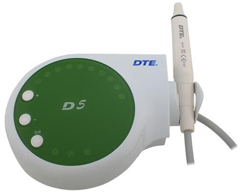 Skaler-ultradzwiekowy-DTE-D5-standard-Satelec-NSK-zielony.jpg